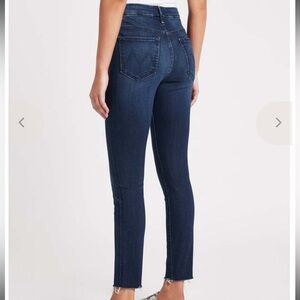 MOTHER The Looker Ankle Fray Repeating Love Wash Size 4